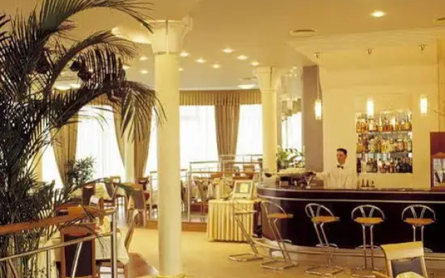 Hotel Preemier