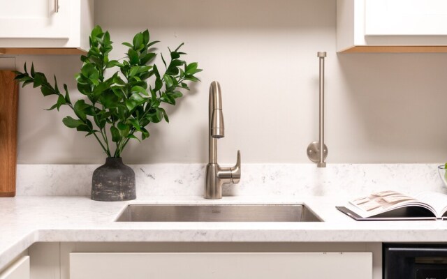 Luckman Flats by Barsala