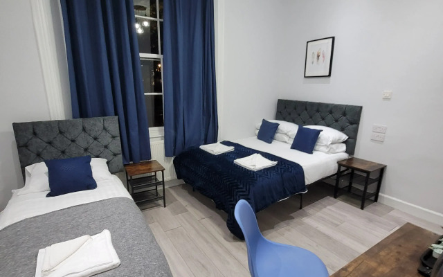 Argyle Square Hotel