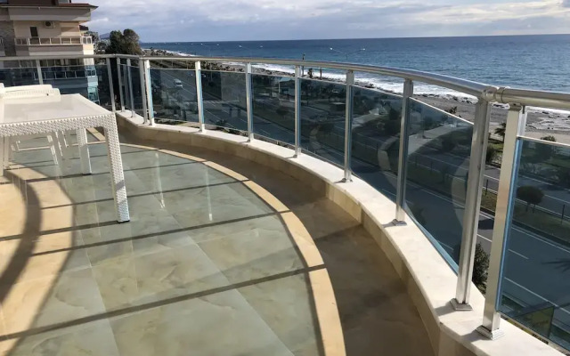 Luxury Penthouse Kestel