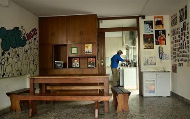 Sur Hostel