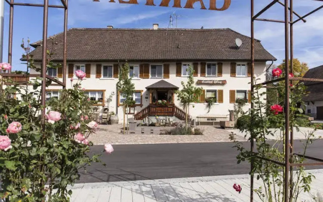 Zum Pflug Landgasthof Hotel