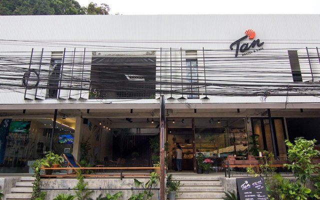 TAN Hostel x Cafe - Adults Only