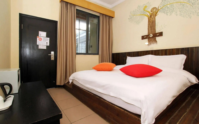 Wada Hostel