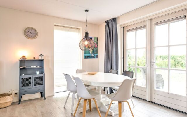 Holiday Home in Wissenkerke With Garden
