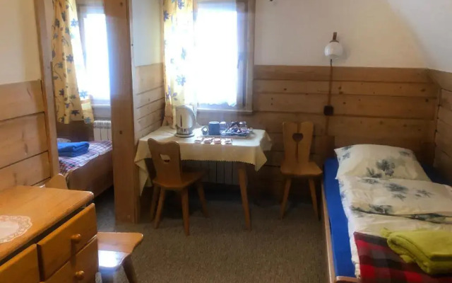 Camping Harenda Pokoje Gościnne i Domki