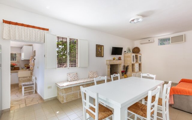 2985 Trullo tra gli Ulivi by Barbarhouse