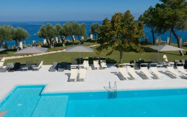 Tui Blue Tropea – Baia di Riaci Resort