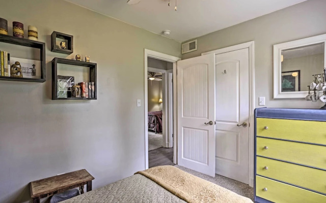 Family-friendly Escape ~ 6 Mi to City Center!