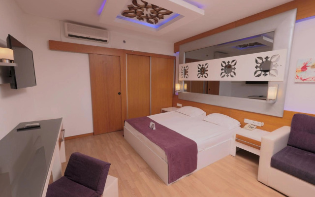 Flora Garden Beach Hotel