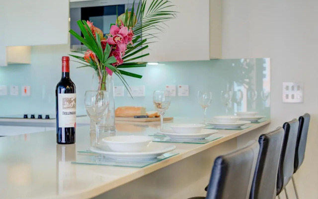 Cleyro Serviced Apartments-Finzels Reach