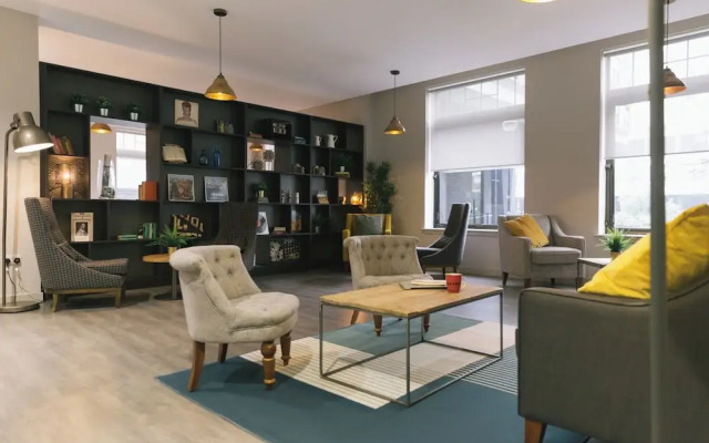 Student Only Bath Street