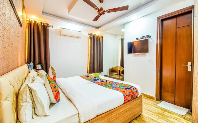 Royal Comfort Castle By FabHotels