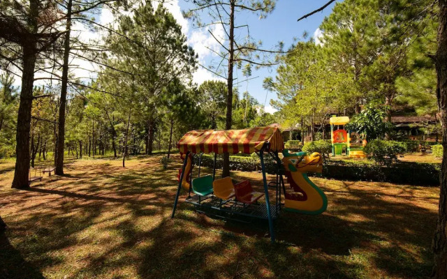 Sam Tuyen Lam Resort