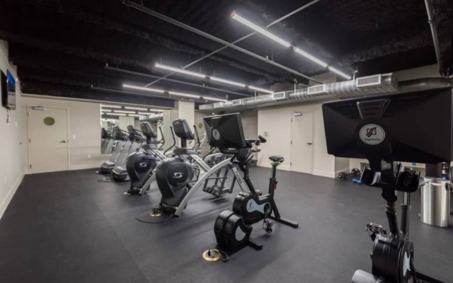 Magnificent Condo Near Bourbon Street