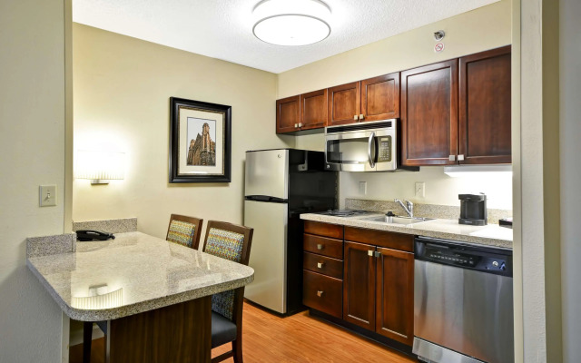 Homewood Suites by Hilton Durham-Chapel Hill / I-40