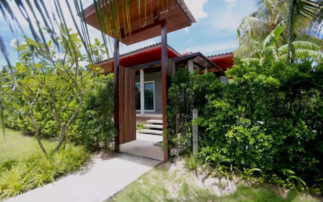 1 Bedroom Beachfront Grand Villa Lamai