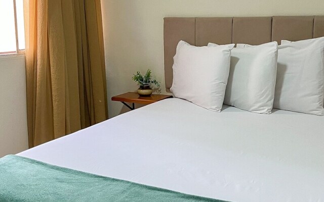 Pousada Entre Folhas