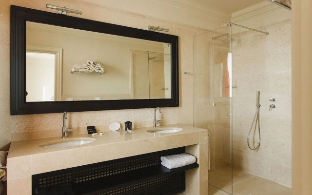 Отель Alvino Relais 