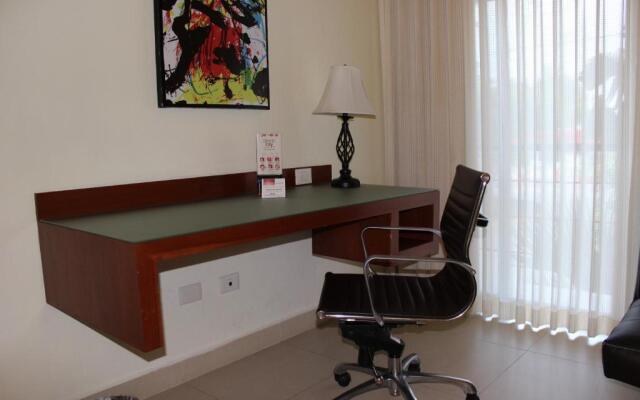 Grand City Hotel - Near Market 28