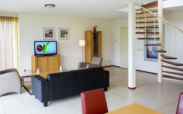 Wellness House With Solarium, in Water Area
