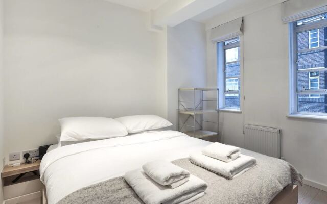 Luxurious and Spacious 1 Bedroom Apartment - South Kensington/ Chelsea