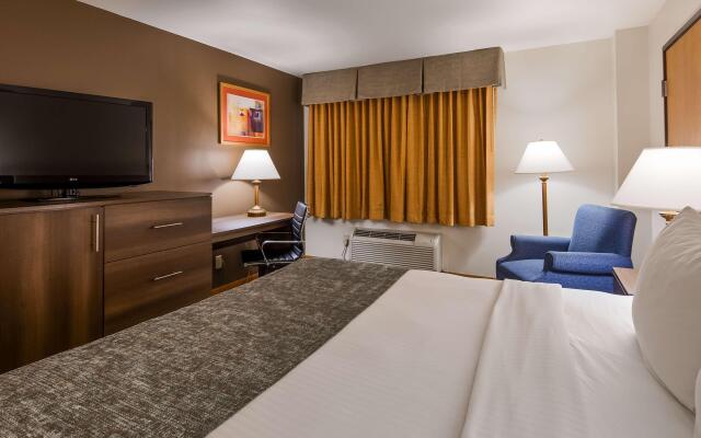 Best Western West Towne Suites