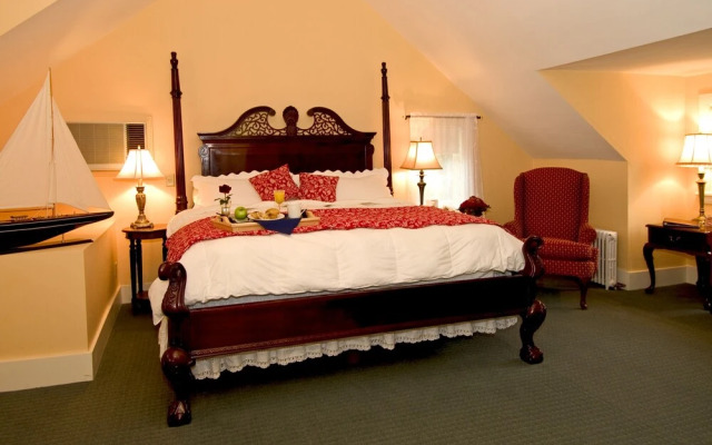 York Harbor Inn
