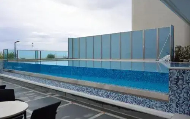 Hotel Columbus