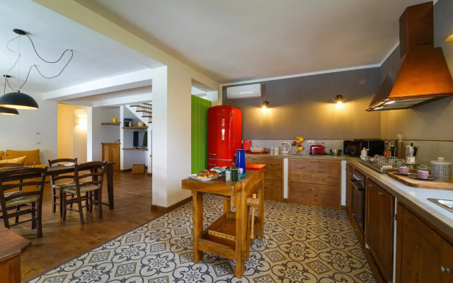 Villa Il Girasole in Parrano