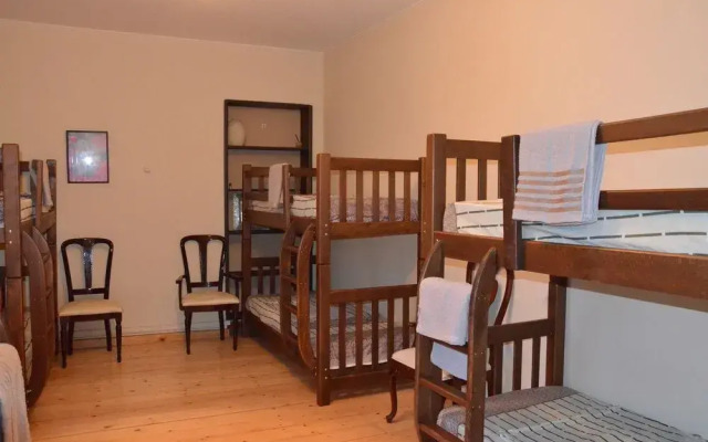 hostel house pluse