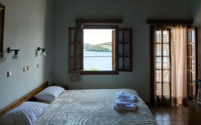 Drymna Hotel