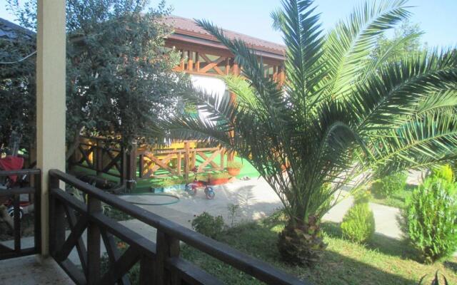 Guest House У ДЕДУШКИ САМВЕЛА