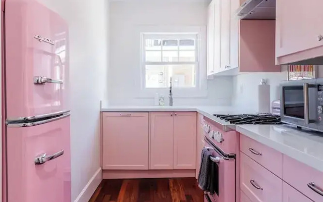 Remodeled 1920s Bungalow & Retro Casita