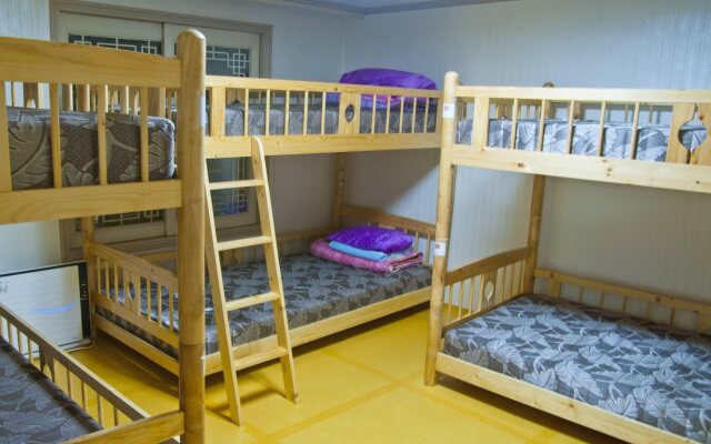 Busan Kyungsung Hostel