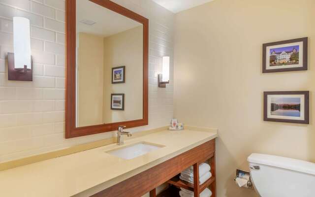 Comfort Inn & Suites Schenectady - Scotia