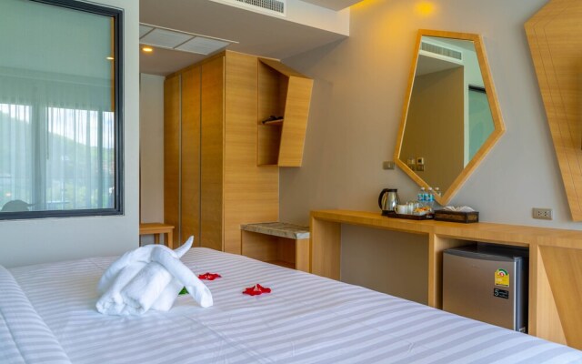 Golden Paradise Hotel