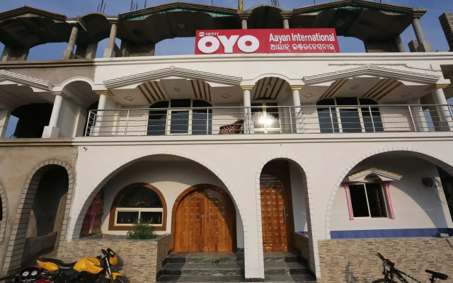 OYO 16511 Aayan International
