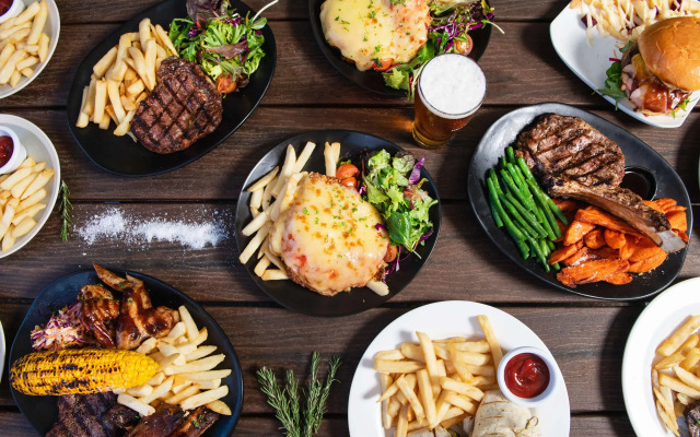 Nightcap at Barkly Hotel