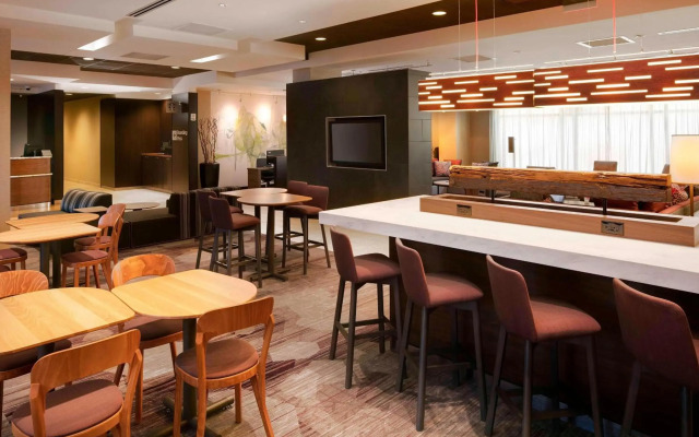 Courtyard by Marriott Indianapolis Downtown