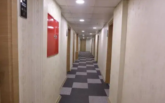 Gun Otel