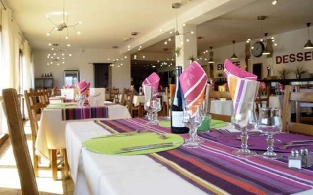 Logis Atoll Hotel