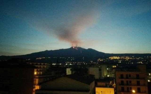 Attico Con Panorama su Etna e Taormina