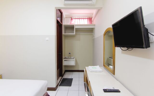 OYO 90103 Hotel Palem