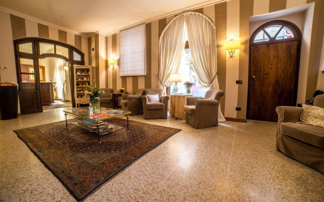 Palazzo Finati