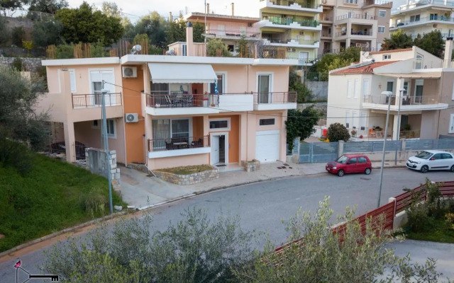 Feel at Home - Kalamata - Near the center