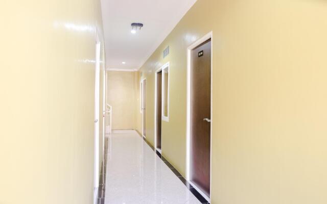 OYO 809 Noura Guest House Syariah