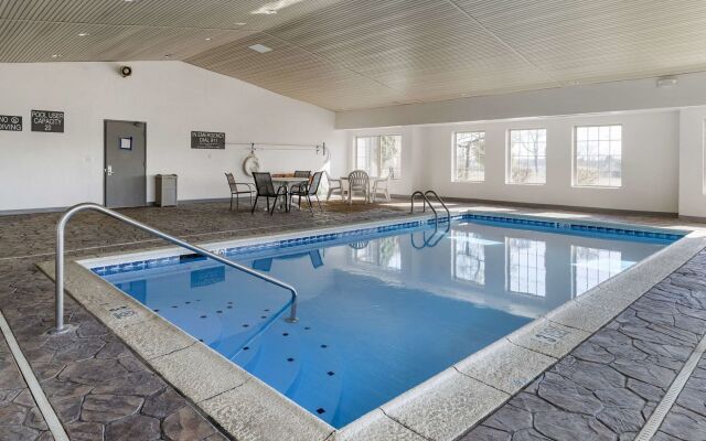 Comfort Inn & Suites