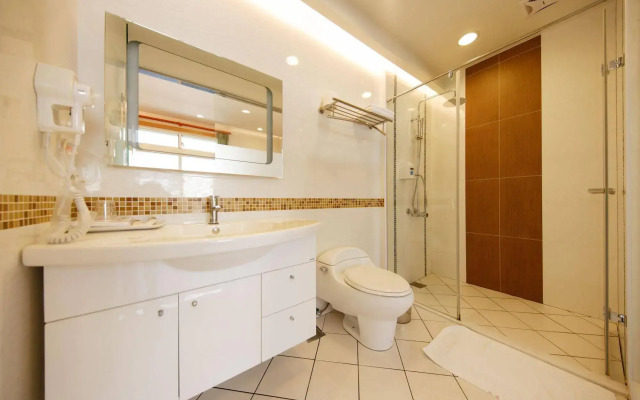 Zhuyuan Ju B&B