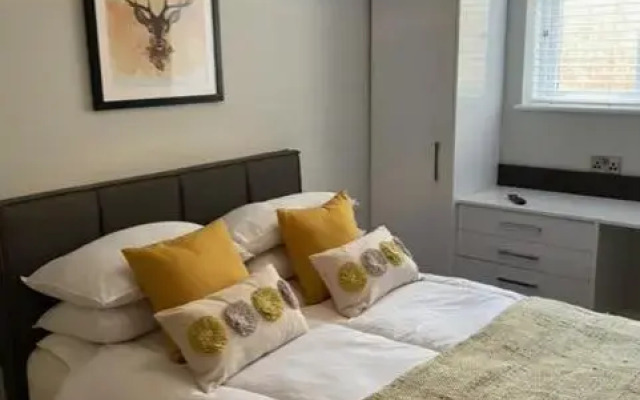 Stanley Street Apartment